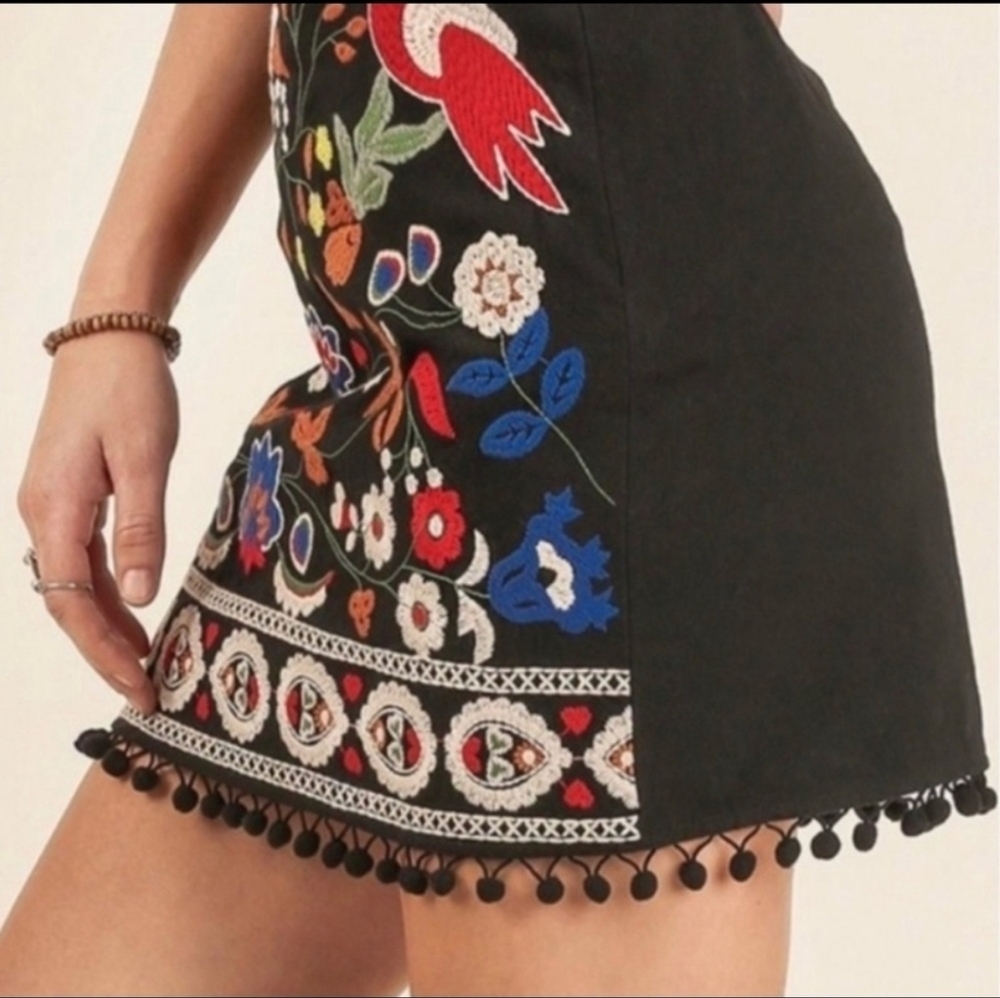 Umgee S Bohemian Hippie Festival Artsy Woodland Embroidered Mini Skirt - Picture 2 of 13